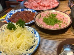 -巴卤社老火锅(财富店)
