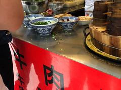 -曾笼笼牛肉饼