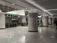 -螃蟹岬(地铁站)