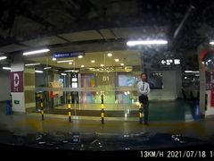 -新田360广场(上海华侨城店)