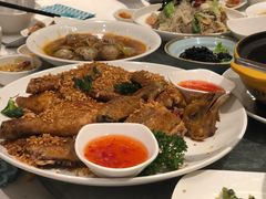 脆皮蒜香鸡-莆田餐厅PUTIEN(万象天地店)