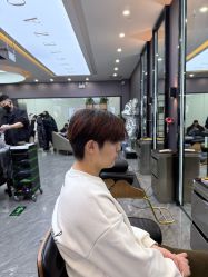 -藤野造型烫染·漂发