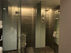 -曼谷一号酒店(深圳龙华大浪商业中心店)