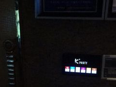 -K+全国连锁KTV(绿地缤纷天地店)