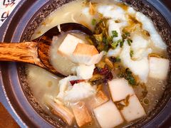 -周鱼小馆石锅酸菜鱼(活力汇店)