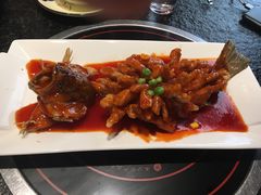 招牌松鼠鱼小份-老苏州芳和园茶酒楼  传统苏帮菜(观前店)
