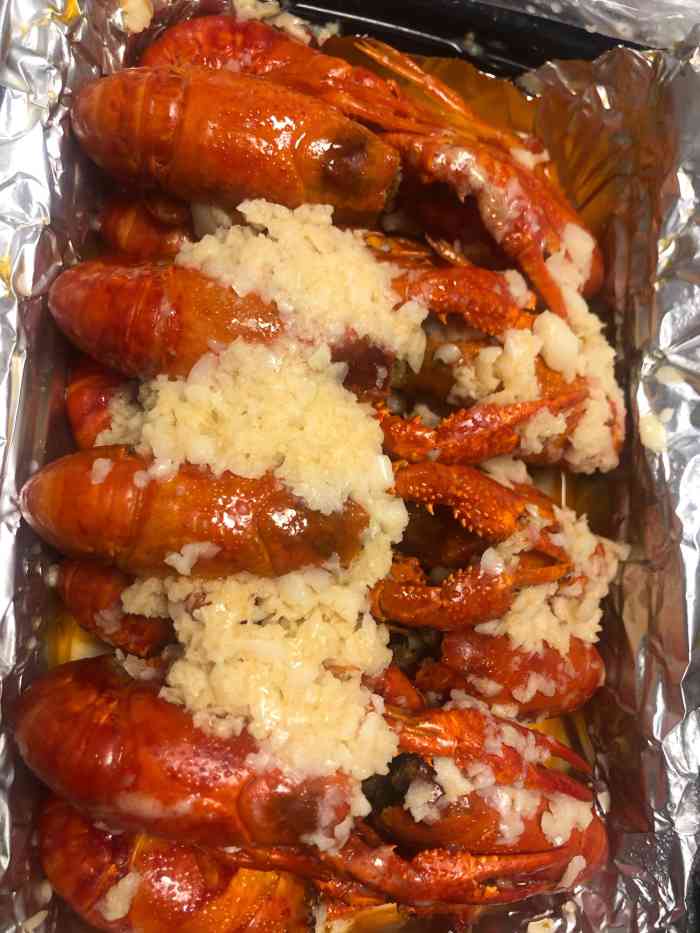 十里香龙虾(北郊店)-"昨天休假在家,嘴馋突然想吃小龙虾,无奈外.