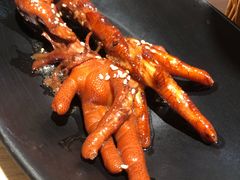 连骨头都不剩的鸡爪-佬肥猫(周浦万达店)