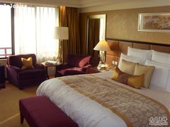 -上海波特曼丽思卡尔顿酒店