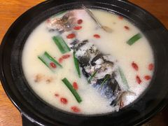 奶汤鱼头-馬蘭花開(车站大道店)