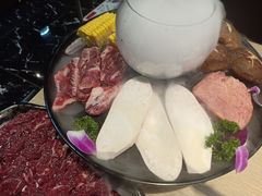 -大浪烤肉网红菜餐厅