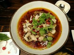 沸腾鱼-春天里·老街坊餐厅(港隆广场店)