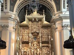 -皮拉尔圣母圣殿主教座堂