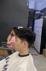 -藤野造型烫发染发