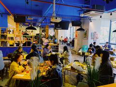 大堂-无届青年餐馆(熙街店)