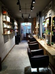 点击看大图 -MONE美发沙龙