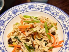 -古都历食南京菜·烤鸭·鸭血粉丝·汤包(南京博物院店)