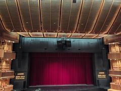 -交通银行前滩31演艺中心