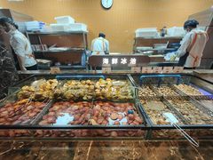 -黑金·寻焰自助百汇·烤肉·火锅(中街店)