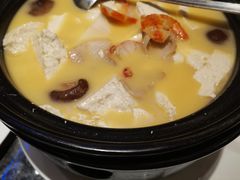 -荣誉海鲜酒楼(海湾店)