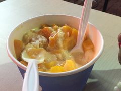 -帅小六刨冰·不一样的奶冰(总店)