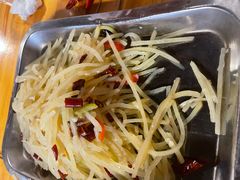 酸辣土豆丝-三盛肥蛤(总店)