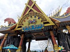 -七彩云南欢乐世界