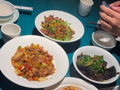 -呷湘厨·鱼汤捞饭·剁椒鱼头·辣椒炒肉(国家会展中心店)