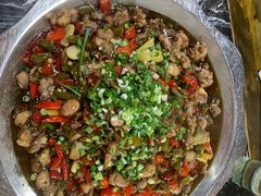 -廖哥泡椒兔(峨眉店)