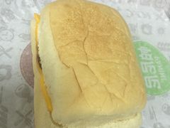 芝士猪柳帕尼尼-肯德基(龙之梦购物中心店)