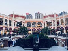 -佛罗伦萨小镇广佛名品奥特莱斯(疏港路店)