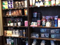 零售区-星巴克臻选(成都宽窄巷子店)