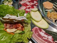 -哈哈碳都·牛肋条无限自助烤肉(台江万达店)