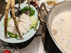 -捞王锅物料理(上海世茂广场店)
