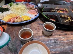 -周小明火锅(黑金冠社区店)