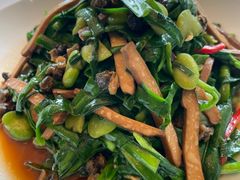 春韭马兰螺丝肉-扬州香格里拉·香宫中餐厅