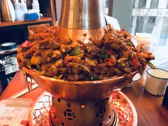-炉小二铜锅牛蛙•川湘菜(三里屯店)