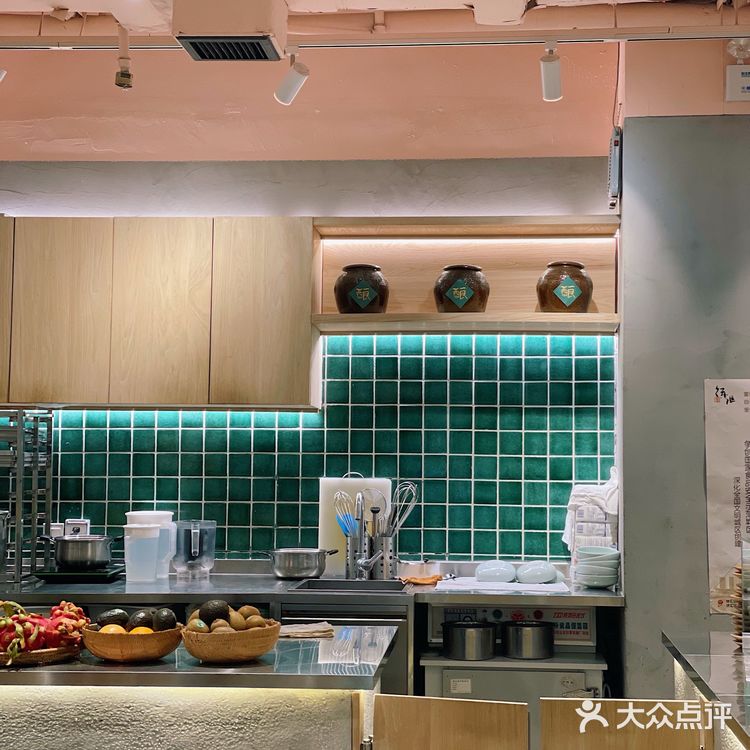 颜值火爆的宝珠奶酪草莓季！