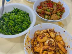-笨罗卜浏阳菜馆(太平街店)