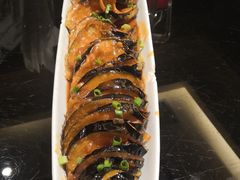 -东口码头·烧鸽子·鱼头泡饼·地方菜(金鹰悦城店)