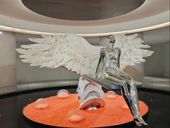 -涨巢·潮玩水疗局