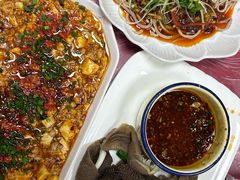 -洪霞餐馆