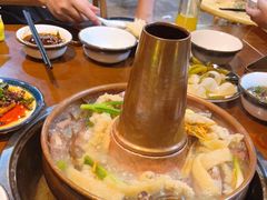 -岳记兴隆·青城腊排铜火锅(融创店)