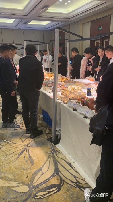 青岛天瑞星空酒店图片