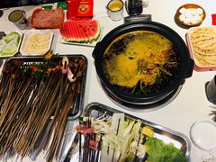 -钢管厂五区小郡肝串串香(滨江店)