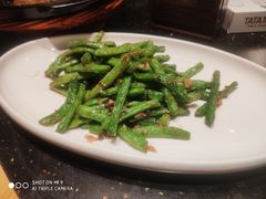 -老板很二(吉大店)
