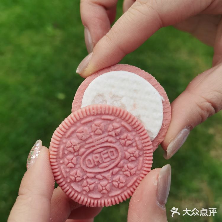 奥利奥季节限定|粉粉嫩嫩de桃花米酿味