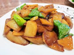 地三鲜-长城东北菜(新港西路店)