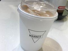 拿铁-Manner Coffee(大宁国际商业广场店)
