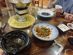 -老唐三下锅 ·张家界地标美食(溪布街店)